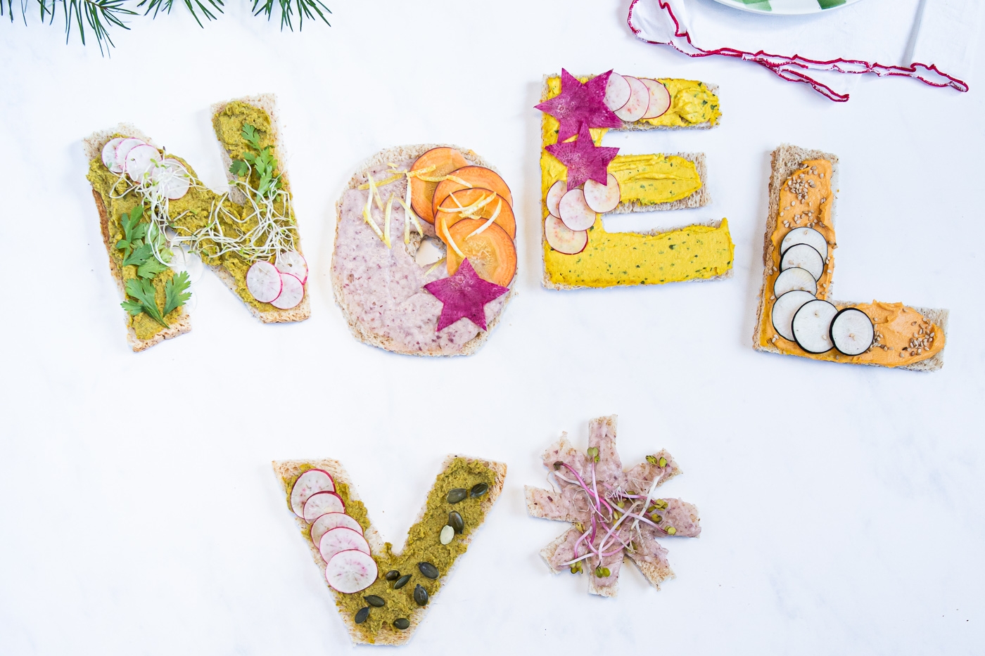 toasts de noel au houmous taharama brocamole et crudites